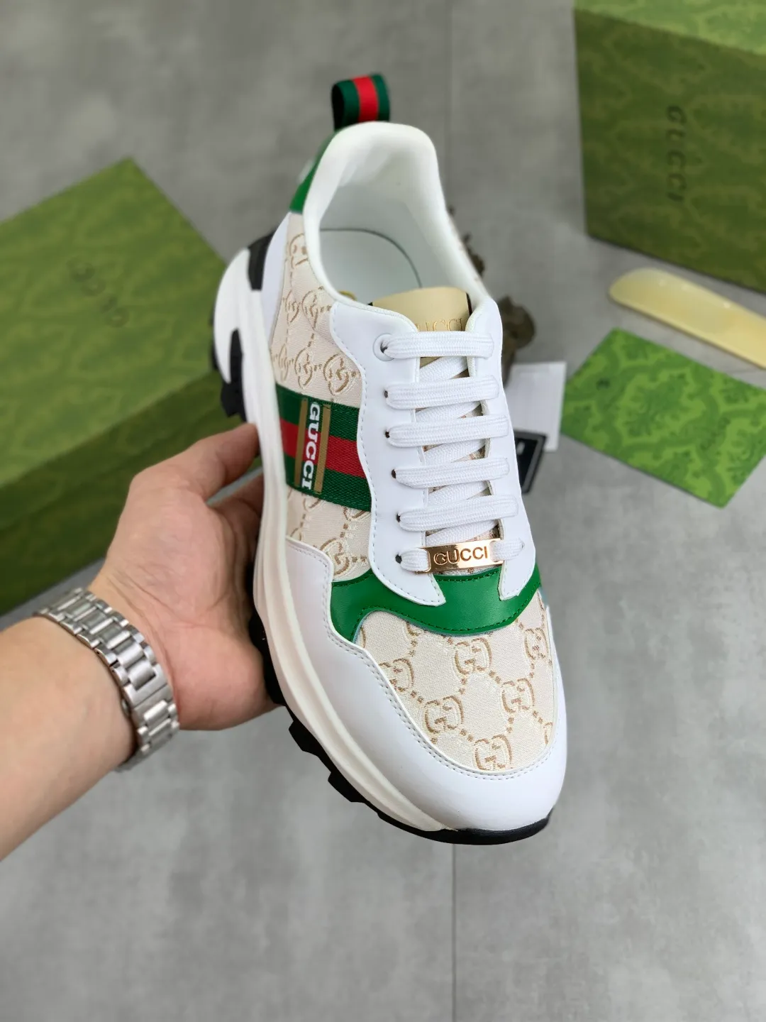 Men's shoes 💰P440💰[New model]🆘 The latest model from Gucci GUCCI official website🎁Classic casual and fashionable men's shoes👟Best model💥The version is simple and elegant, exclusive for trendy men. Unique official website latest brand elements👑Gucci original decoration, fashionable and generous, original soft calfskin fabric➕Comfortable soft first-layer pigskin lining ✅The official website specifies the wear-resistant casual outsole, the classic model is taken in kind🎬Color: 4️⃣colors available😍Number: 38-44